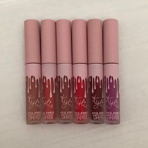 Kylie Matte Mini Lipsticks